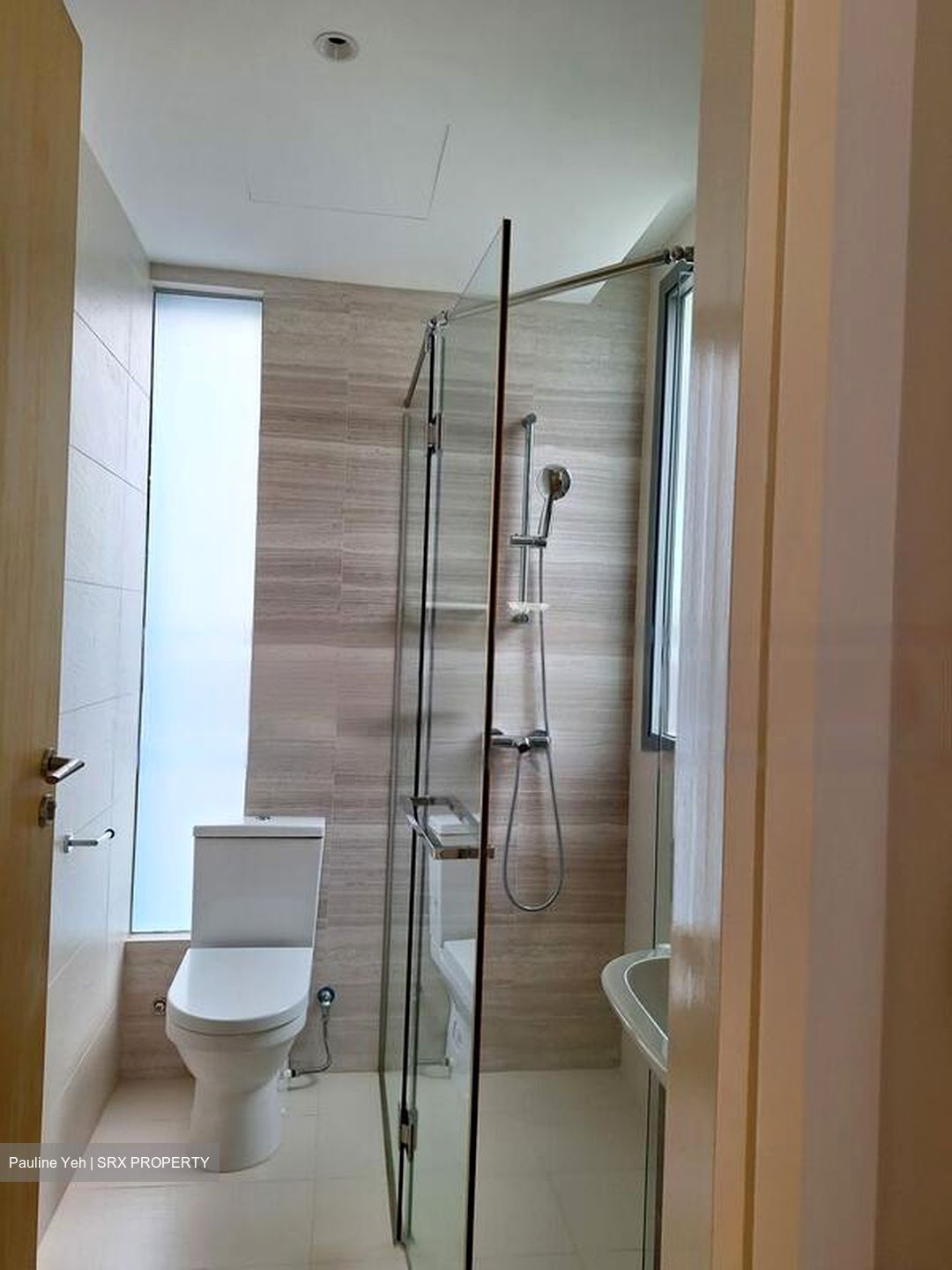 Miltonia Close (D27), Terrace #486765671